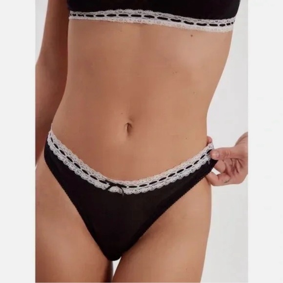 Free People Other - Free People So Sweet Thong Black Combo